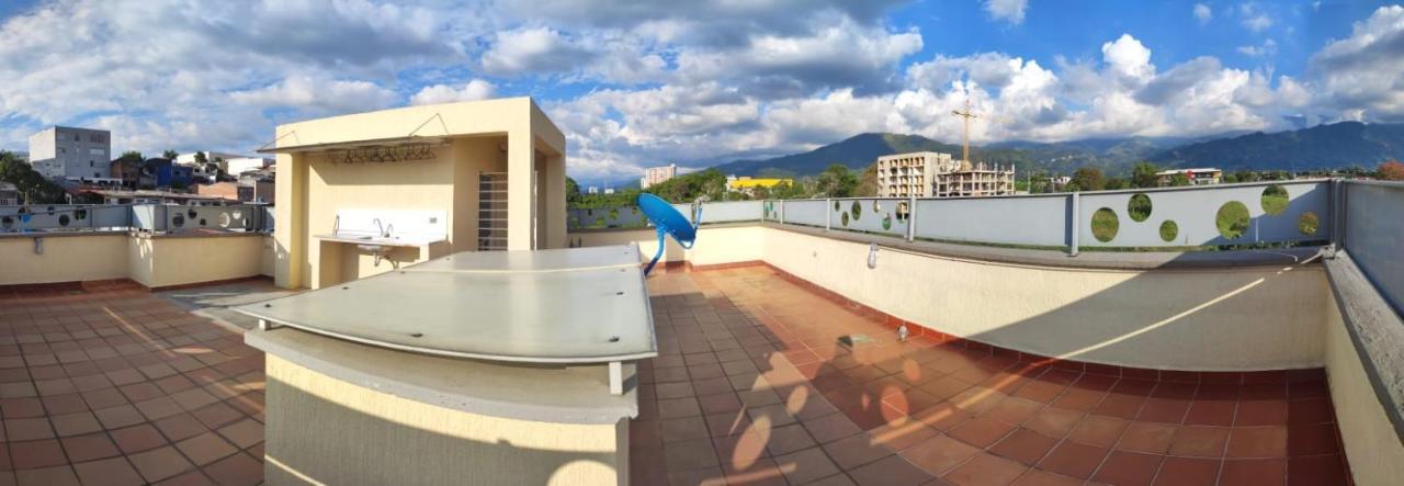 Buena Vista Suites Armenia  Luaran gambar